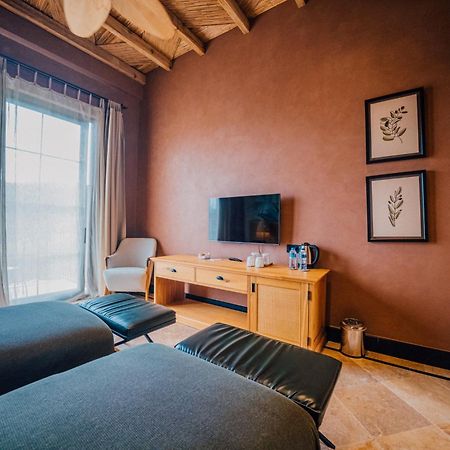 The Remote Hotel 사리게르메 외부 사진