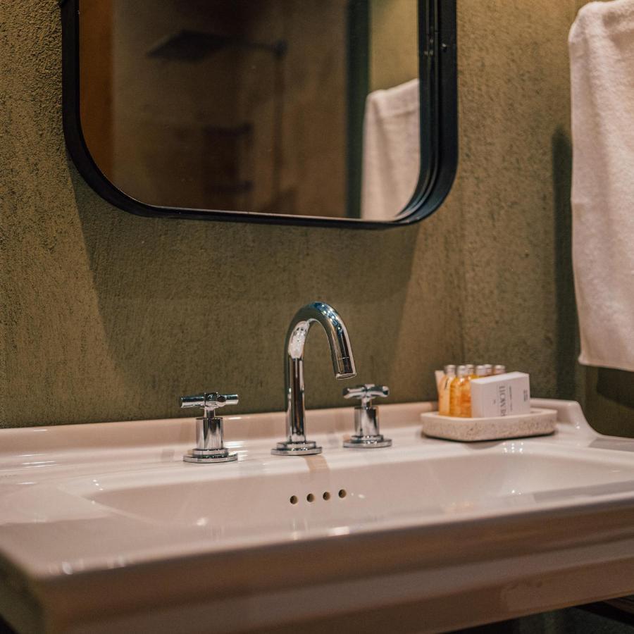 The Remote Hotel 사리게르메 외부 사진