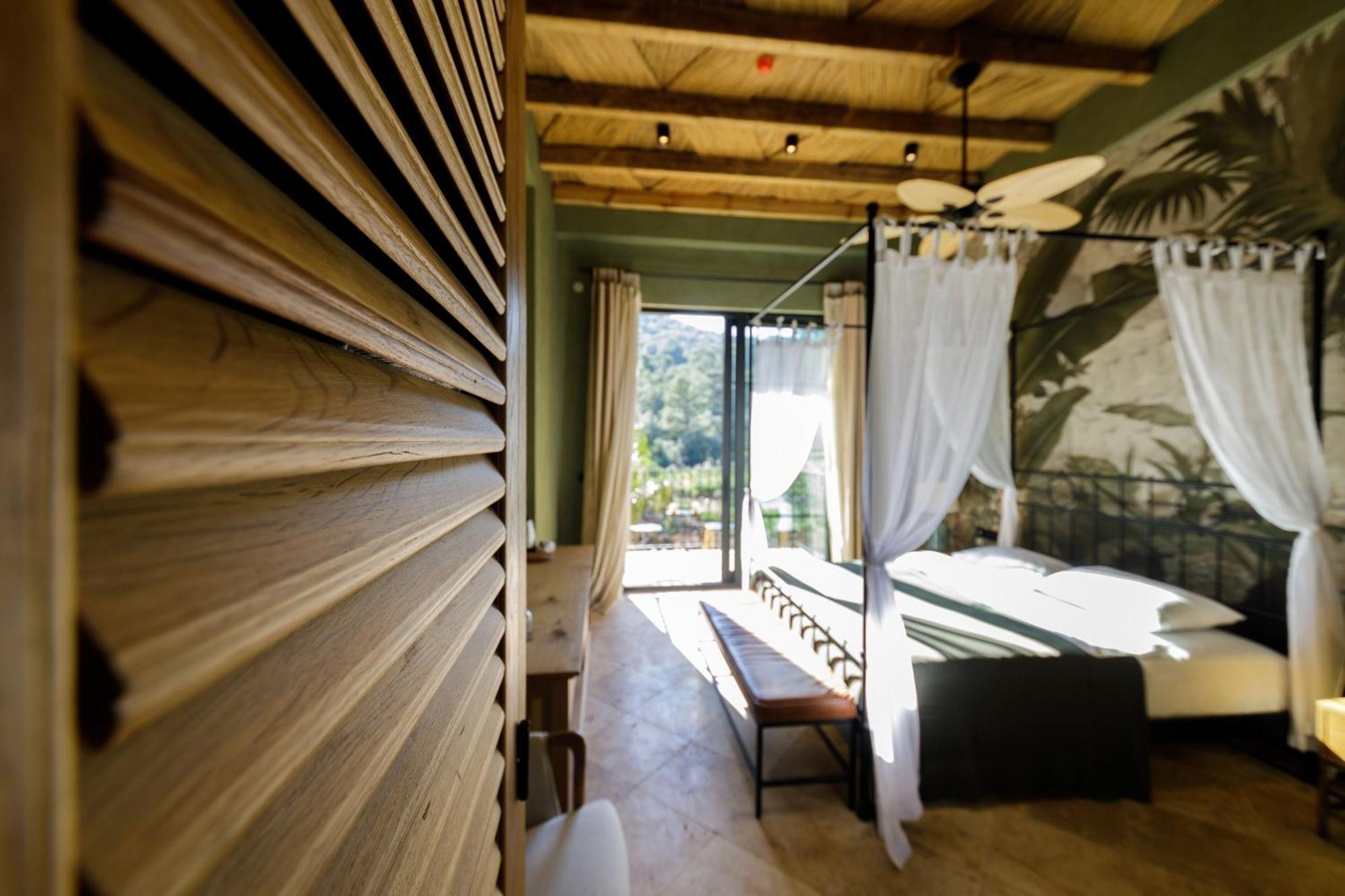 The Remote Hotel 사리게르메 외부 사진
